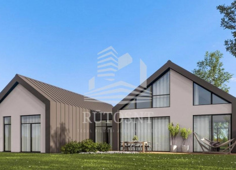 Parduodamas namas Ketvergių k., Klaipėdos r. sav., 139.00 m² ploto 4 kambariai