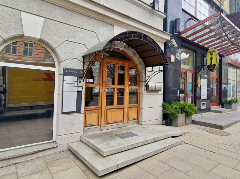 Nuomojamos administracinės patalpos Gedimino pr., Senamiestis, Vilniaus m., Vilniaus m. sav., 343.86 m2 ploto 4
