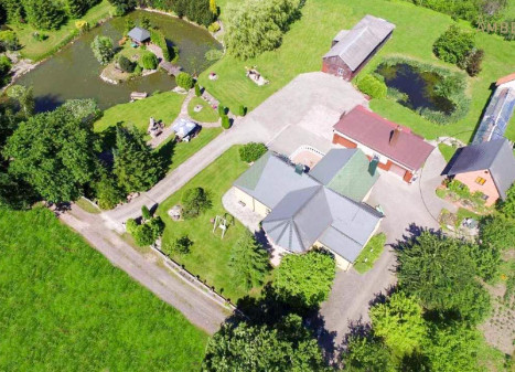 Parduodamas namas Gručeikių k. dal., Klaipėdos r. sav., 239.26 m² ploto 7 kambariai
