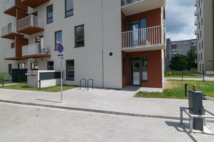 Parduodamos administracinės, paslaugų, prekybos patalpos Baltupio g., Baltupiai, Vilniaus m., Vilniaus m. sav., 100 m2 ploto 1