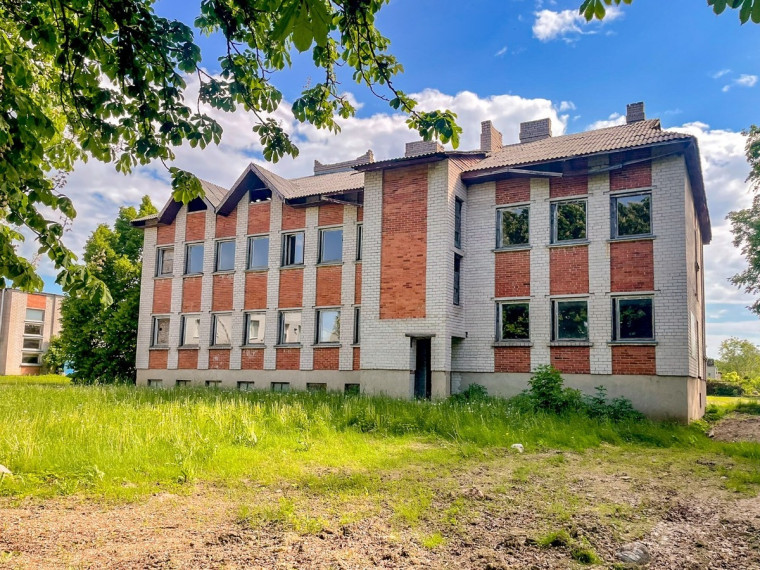 Parduodamos kitos paskirties patalpos Latvygalos g., Biržų m., Biržų r. sav., 1100 m2 ploto 5