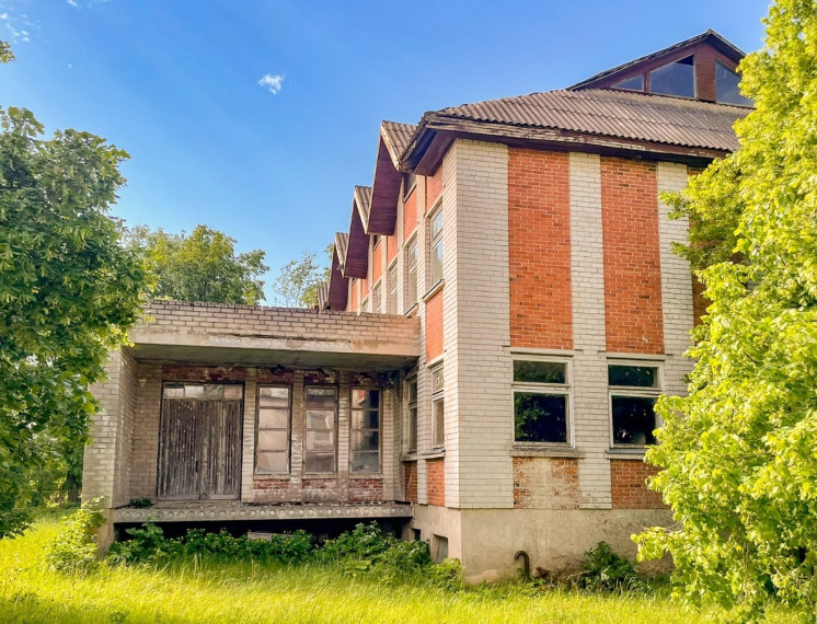 Parduodamos kitos paskirties patalpos Latvygalos g., Biržų m., Biržų r. sav., 1100 m2 ploto 10