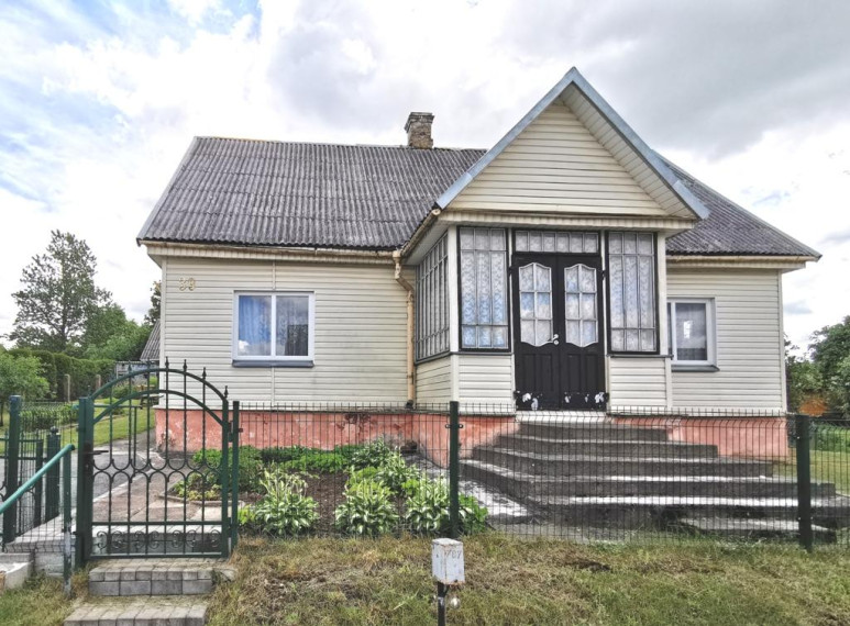 Parduodamas namas Švenčionėlių m., Švenčionių r. sav., 95.00 m² ploto 3 kambariai 2