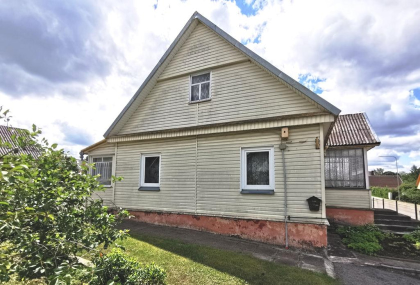 Parduodamas namas Švenčionėlių m., Švenčionių r. sav., 95.00 m² ploto 3 kambariai 3