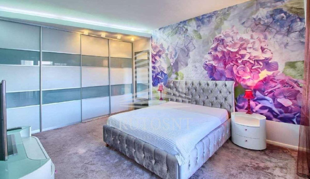 Parduodamas namas Vingio, Klaipėdos m., Klaipėdos m. sav., 288 m² ploto 5 kambariai 7