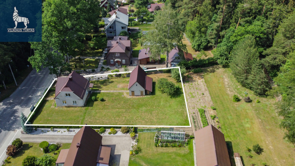 Parduodamas namas J. Basanavičiaus g., Tytuvėnų m., Kelmės r. sav., 65 m2 ploto, 2 aukštai 4