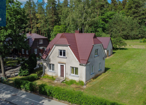 Parduodamas namas J. Basanavičiaus g., Tytuvėnų m., Kelmės r. sav., 65 m2 ploto, 2 aukštai