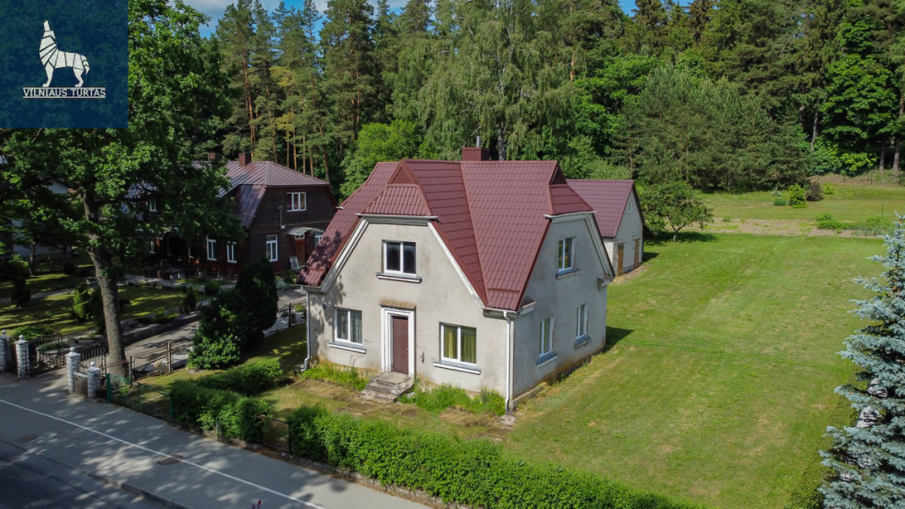 Parduodamas namas J. Basanavičiaus g., Tytuvėnų m., Kelmės r. sav., 65 m2 ploto, 2 aukštai 1