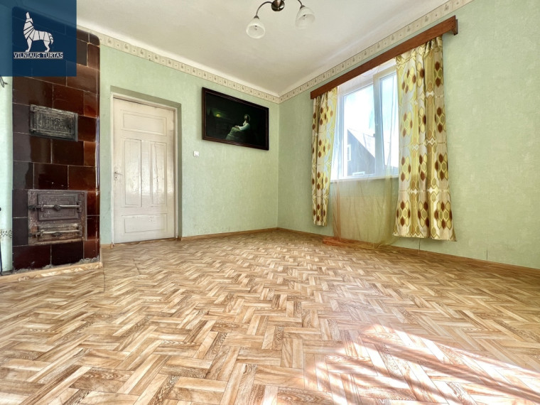 Parduodamas namas J. Basanavičiaus g., Tytuvėnų m., Kelmės r. sav., 65 m2 ploto, 2 aukštai 14