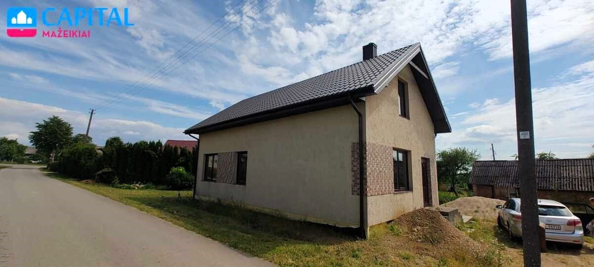 Parduodamas namas Laukų g., Ylakių mstl., Skuodo r. sav., 120 m2 ploto, 2 aukštai 2