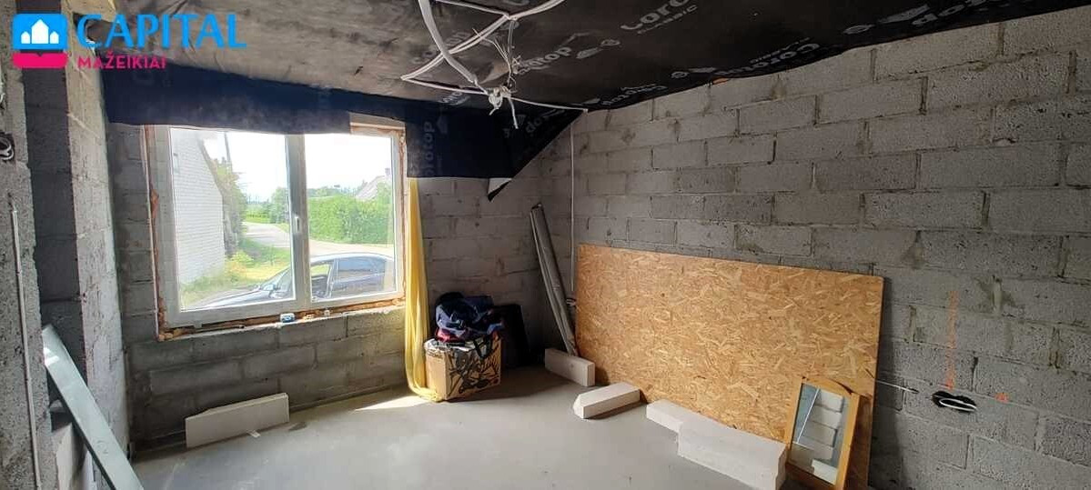 Parduodamas namas Laukų g., Ylakių mstl., Skuodo r. sav., 120 m2 ploto, 2 aukštai 4