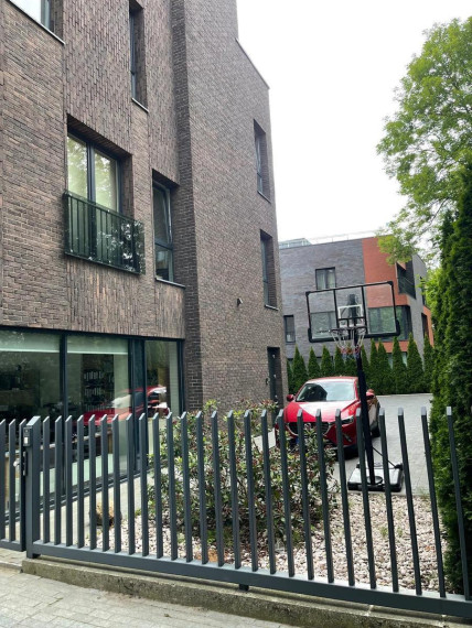 Parduodamas butas Žiedų skg., Klaipėdos m., Klaipėdos m. sav., 81.00 m² ploto 3 kambariai 1