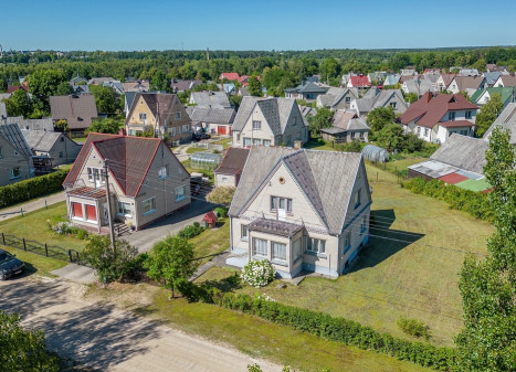 Parduodamas namas Vyšnių g., Ukmergės m., Ukmergės r. sav., 152.54 m2 ploto, 1 aukštai