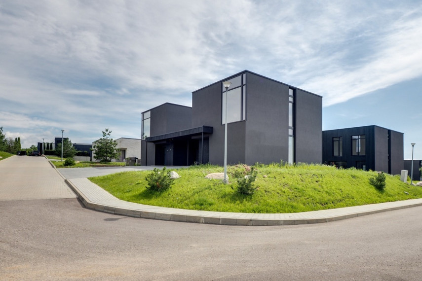 Parduodamas namas Lietaviškių g., Antakalnis, Vilniaus m., Vilniaus m. sav., 130.5 m2 ploto, 2 aukštai 3