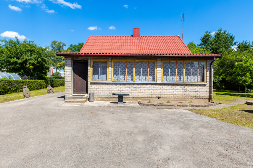Parduodamas namas Šačių g., Mosėdžio mstl., Skuodo r. sav., 81.1 m2 ploto, 1 aukštai 4
