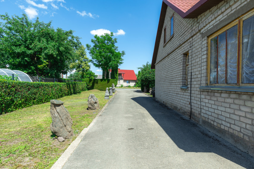 Parduodamas namas Šačių g., Mosėdžio mstl., Skuodo r. sav., 81.1 m2 ploto, 1 aukštai 6