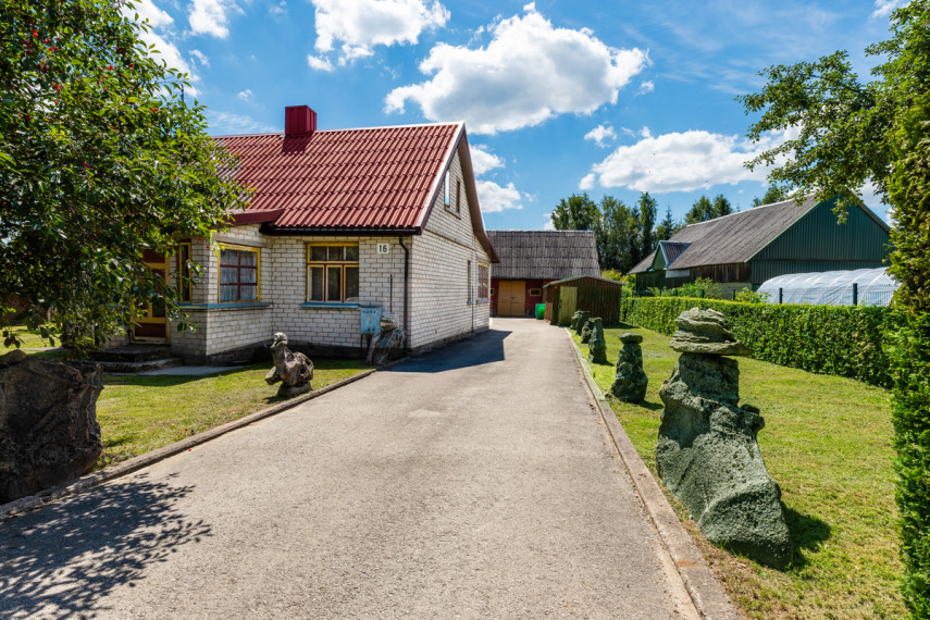 Parduodamas namas Šačių g., Mosėdžio mstl., Skuodo r. sav., 81.1 m2 ploto, 1 aukštai 7