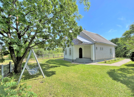Parduodamas namas Kariotiškių g., Kariotiškių k., Trakų r. sav., 152.33 m2 ploto, 2 aukštai
