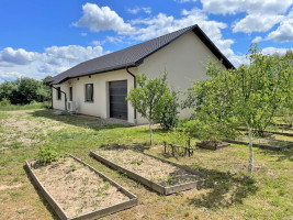 Parduodamas namas Grigiškių, Kiemeliškių k., Trakų r. sav., 112.13 m2 ploto, 1 aukštai 28