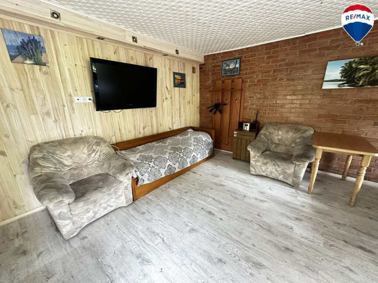 Parduodama ½ (PUSĖ) vilos Poilsiautojų g., Vištyčio sen. 6