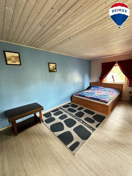 Parduodama ½ (PUSĖ) vilos Poilsiautojų g., Vištyčio sen. 5