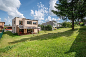 Parduodamas namas Samanynės g., Bendorių k., Vilniaus r. sav., 248.89 m2 ploto, 2 aukštai 2