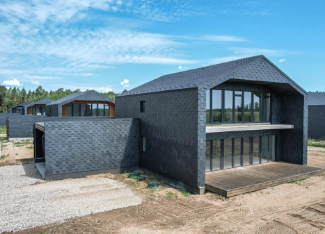 Parduodamas namas Alksnių g., Užubrasčio k., Vilniaus r. sav., 200 m2 ploto, 2 aukštai