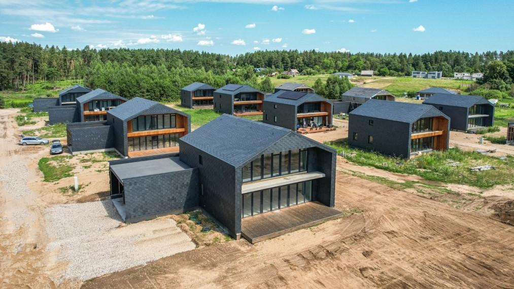 Parduodamas namas Alksnių g., Užubrasčio k., Vilniaus r. sav., 200 m2 ploto, 2 aukštai 1