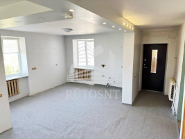 Parduodamas namas Agluonėnų k., Klaipėdos r. sav., 200.00 m² ploto 4 kambariai 5