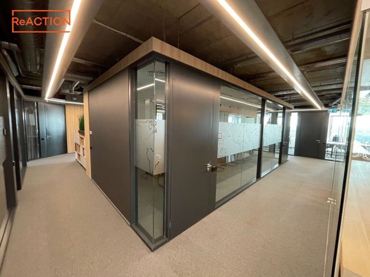 Nuomojamas biuras verslo centre Grand Office 6