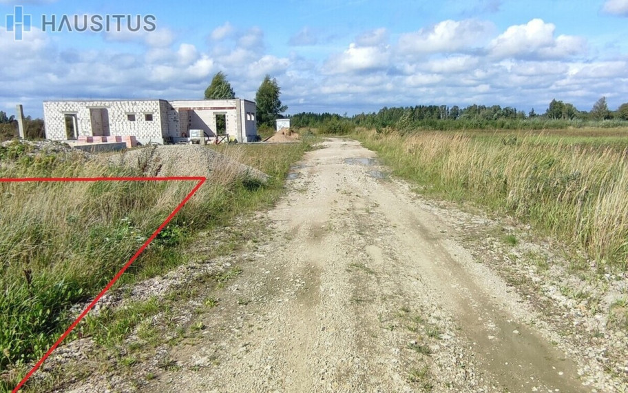 Parduodamas sklypas Karčemos g., Molainių k., 10.7 a ploto 1