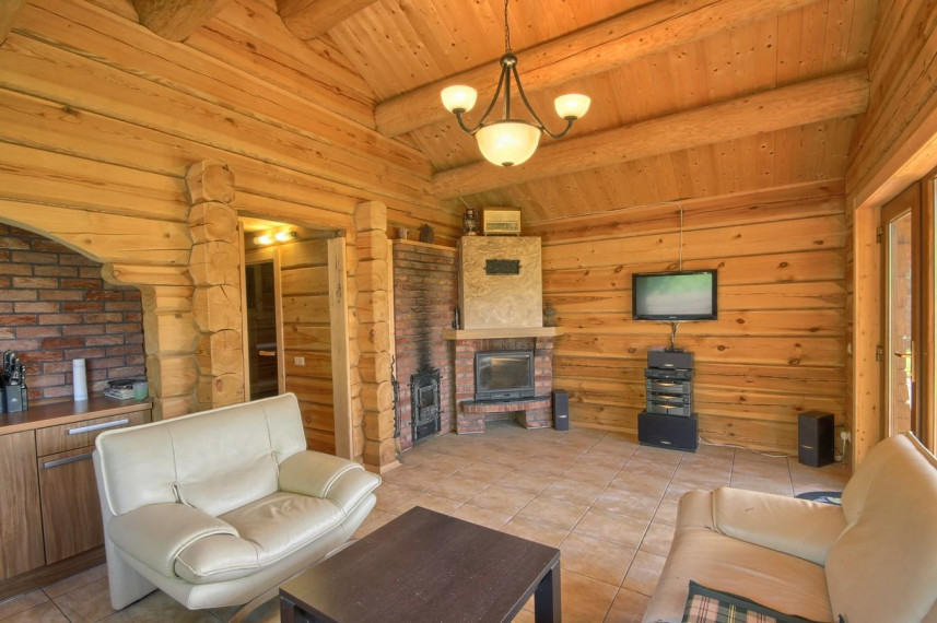 Parduodamas namas Žemynos g., Pabaliai, Šiaulių m., Šiaulių m. sav., 266.06 m² ploto 6 kambariai 18