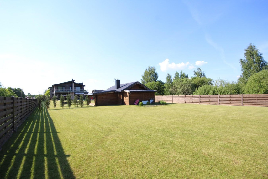 Parduodamas namas Žemynos g., Pabaliai, Šiaulių m., Šiaulių m. sav., 266.06 m² ploto 6 kambariai 24
