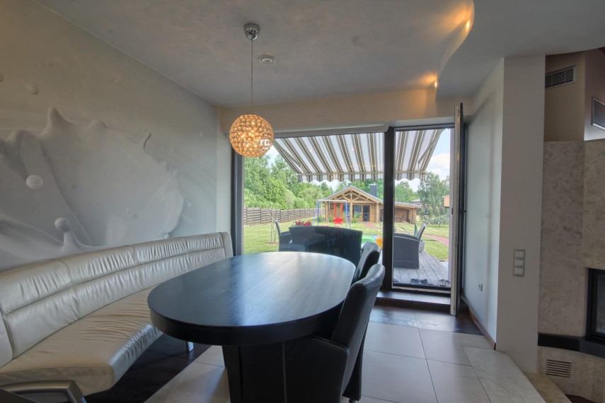Parduodamas namas Žemynos g., Pabaliai, Šiaulių m., Šiaulių m. sav., 266.06 m² ploto 6 kambariai 5