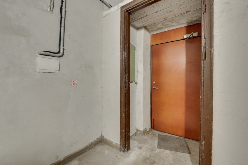 Parduodamos administracinės, gamybinės, kitos paskirties, sandėliavimo patalpos Algirdo g., Naujamiestis, Vilniaus m., Vilniaus m. sav., 80 m2 ploto 14
