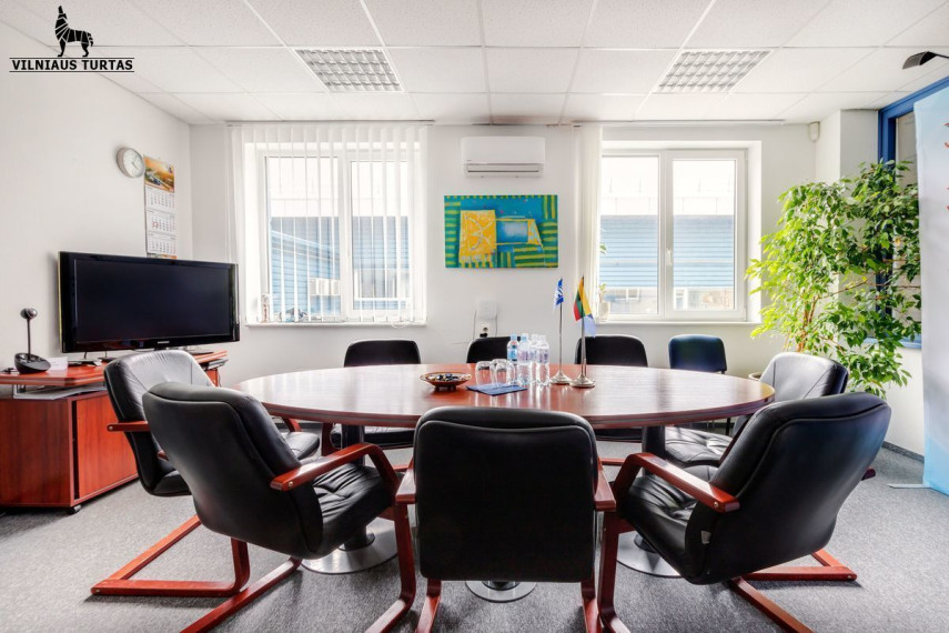 Nuomojamos administracinės patalpos Jankiškių g., Aukštieji Paneriai, Vilniaus m., Vilniaus m. sav., 12.02 m2 ploto 1