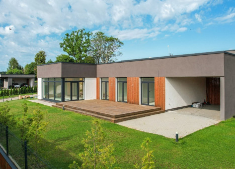 Parduodamas namas Filaretų g., Didžiasalio k., Vilniaus r. sav., 158 m2 ploto, 1 aukštai