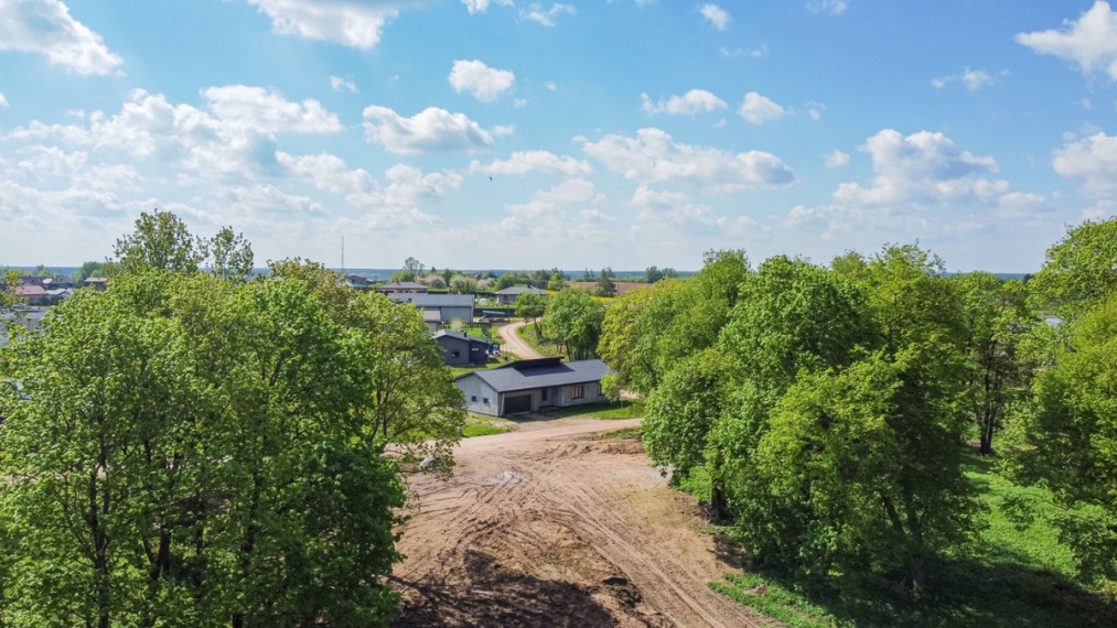Parduodamas namas Laisvės g., Jonavos m., Jonavos r. sav., 180 m2 ploto, 1 aukštai 6