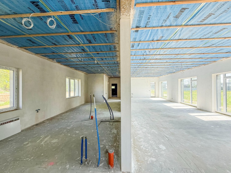 Parduodamas namas Laisvės g., Jonavos m., Jonavos r. sav., 180 m2 ploto, 1 aukštai 12