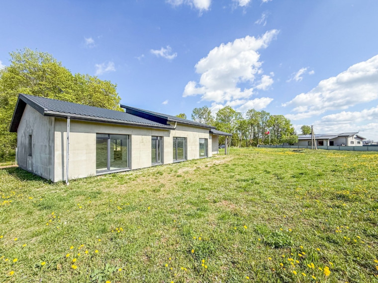 Parduodamas namas Laisvės g., Jonavos m., Jonavos r. sav., 180 m2 ploto, 1 aukštai 16