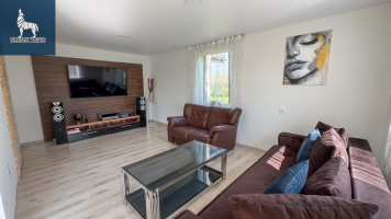 Parduodamas namas Draugystės g., Trakiškio k., Panevėžio r. sav., 135.89 m2 ploto, 2 aukštai 2