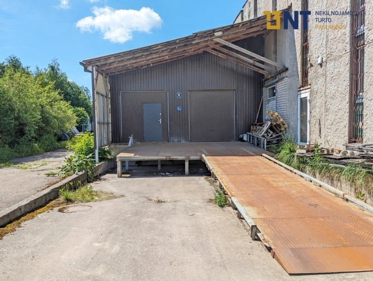 ŠILDOMOS GAMYBOS PATALPOS (BUVUSI SIUVYKLA), NAUJAI IŠLIETAS KELIAS IKI PATALPŲ 20