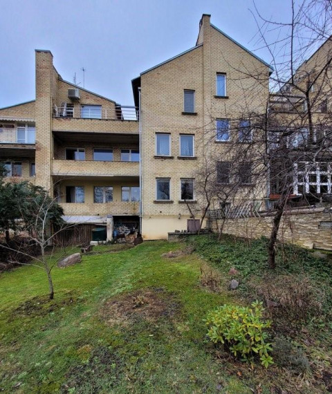 Parduodamas butas Raudondvario pl., Vilijampolė, Kauno m., Kauno m. sav., 136.16 m² ploto 3 kambariai 6