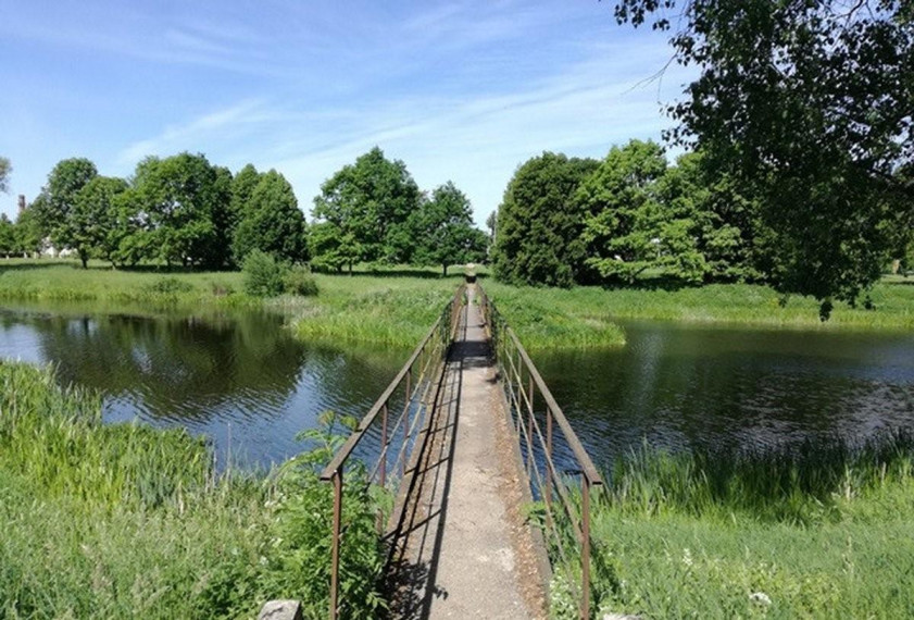 Parduodamas namas Žalesio g., Tiskūnų k., Kėdainių r. sav., 545.2 m² ploto 11 kambarių 4