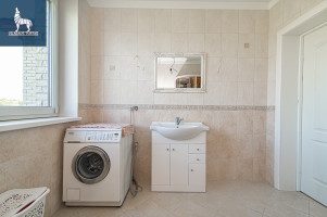 Parduodamas namas Dalgių g., Nemėžio k., Vilniaus r. sav., 207.29 m2 ploto, 2 aukštai 15