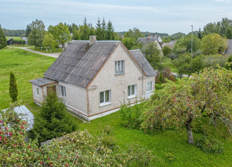 Parduodamas namas Tolučių k., Ukmergės r. sav., 61.85 m2 ploto, 1 aukštai