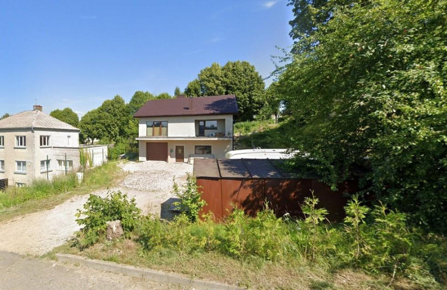 Parduodamas namas Lakštingalų g., Telšių m., Telšių r. sav., 250.11 m² ploto 4 kambariai 3
