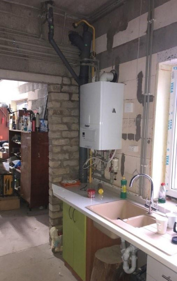 Parduodamas namas Lakštingalų g., Telšių m., Telšių r. sav., 250.11 m² ploto 4 kambariai 5
