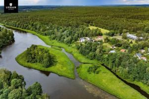 IŠSKIRTINIS NAMAS LAURŲ G. VILNIUJE, ŠALIA UPĖS 8