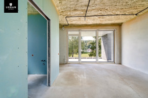 IŠSKIRTINIS NAMAS LAURŲ G. VILNIUJE, ŠALIA UPĖS 23